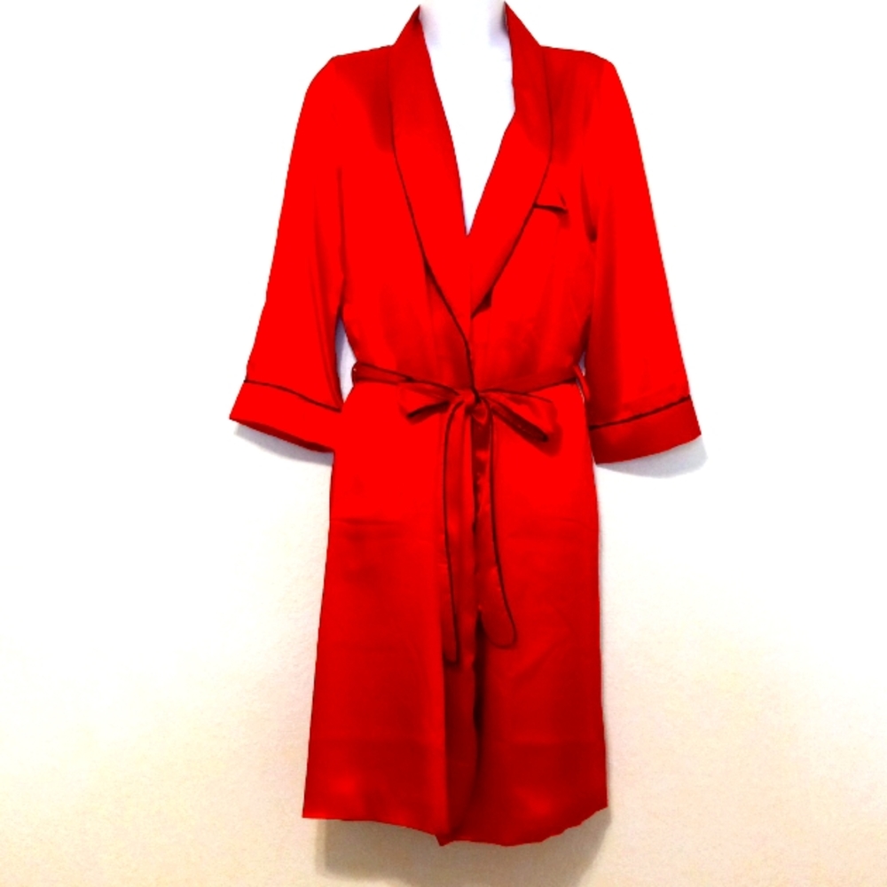 VICTORIA'S SECRET Red Satin (Polyester) Robe HAPPY VENTINES DAY